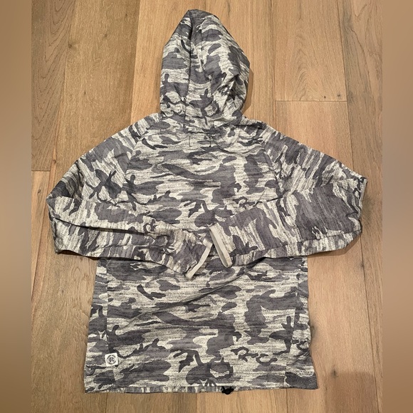 Reigning Champ Windbreaker - Picture 2 of 5